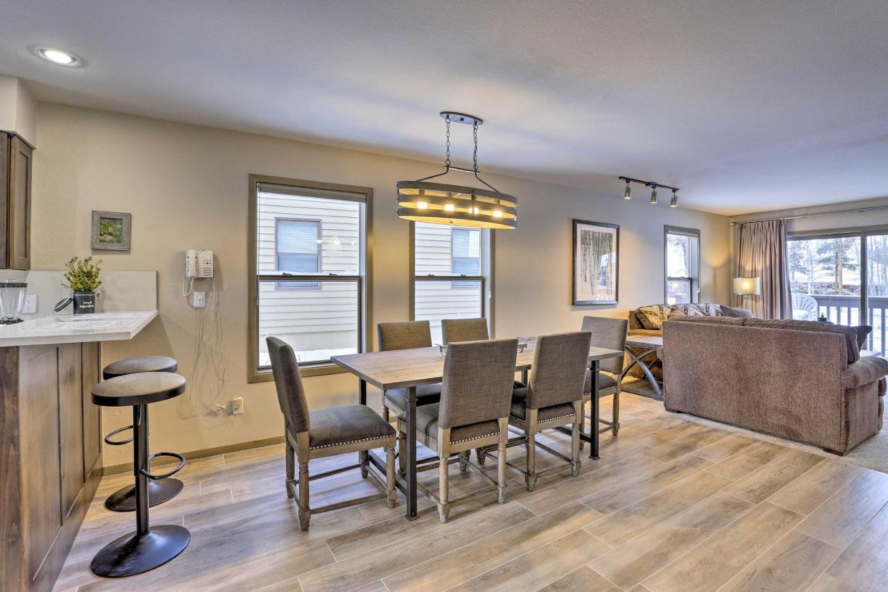 Holiday home Sleek Townhome With Views 8 Mi To Copper Mtn *