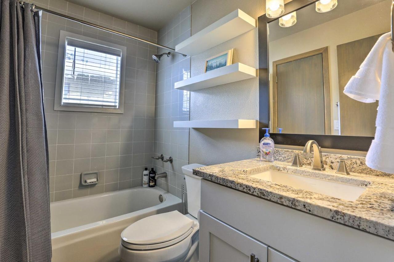 Sleek Townhome With Views 8 Mi To Copper Mtn Holiday home Frisco